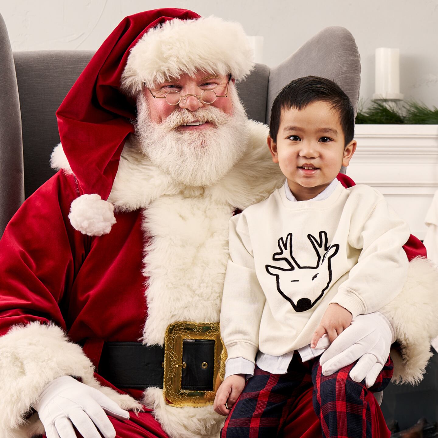 Meadows Mall – Pictures with Santa